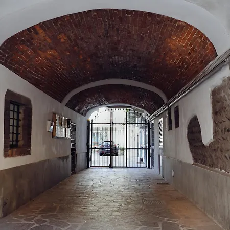 Διαμέρισμα Prestige House *